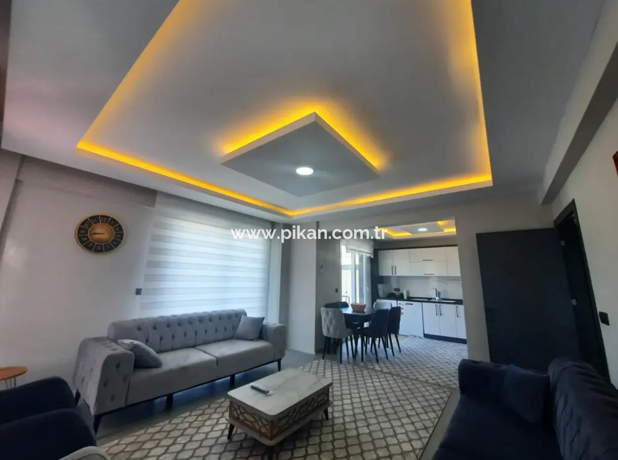 Ortaca Çaylıda 290 M2 Arsada Yüzme Havuzlu, Eşyalı, 4+1 Sıfır Dubleks Satılık