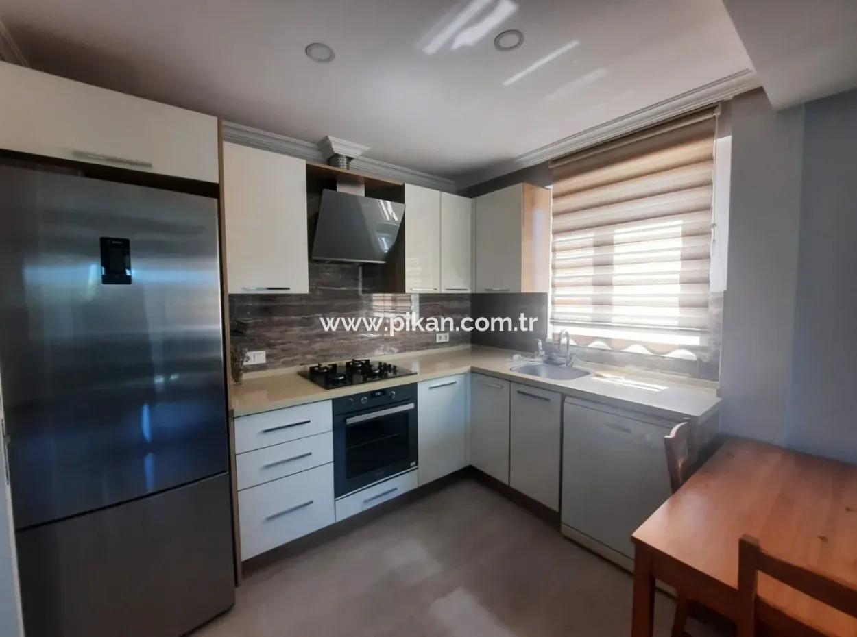 Ortaca Atatürk Mahallesinde Giriş Kat Kısmen Eşyalı 2+1, Daire Kiralık