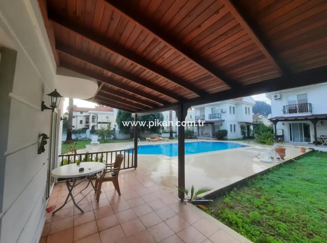 Muğla Dalyanda 3+1 Yüzme Havuzlu Eşyalı Dubleks Kiralık