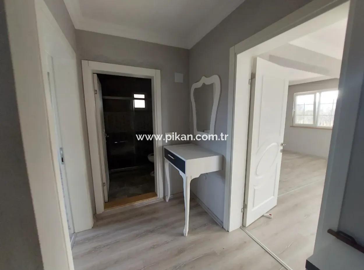 Muğla Dalyan Eskiköy'de Doğanın Kalbinde 4+1 Eşyasız Geniş Villa Yıllık Kiralık 