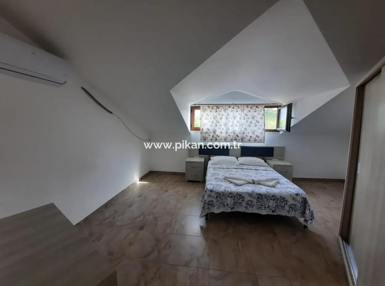 Muğla Dalyanda Yüzme Havuzlu Eşyalı Çatı Katı 2+1 Daire Kiralık
