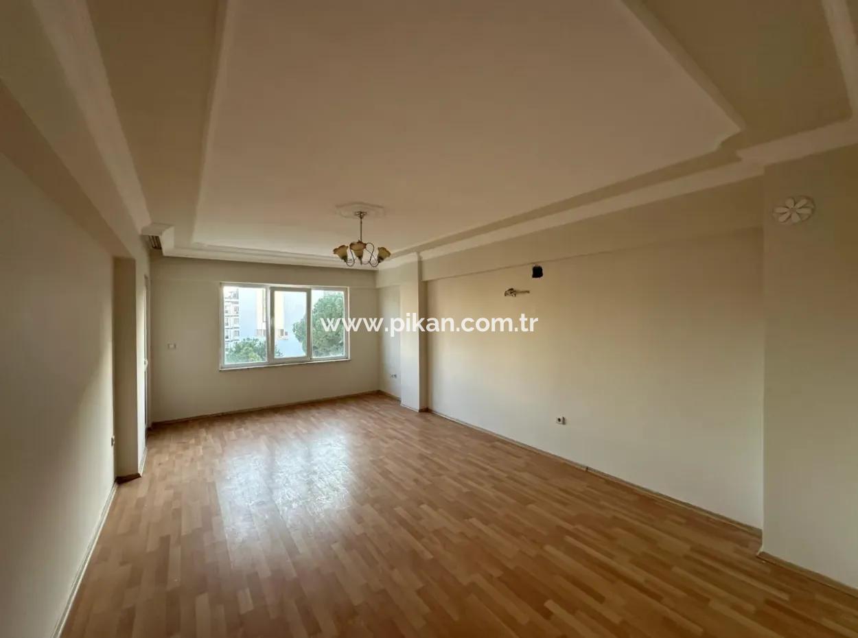 Bulvara Cephe 3+1 Kapalı Salon Ve Mutfak Daire Satılık