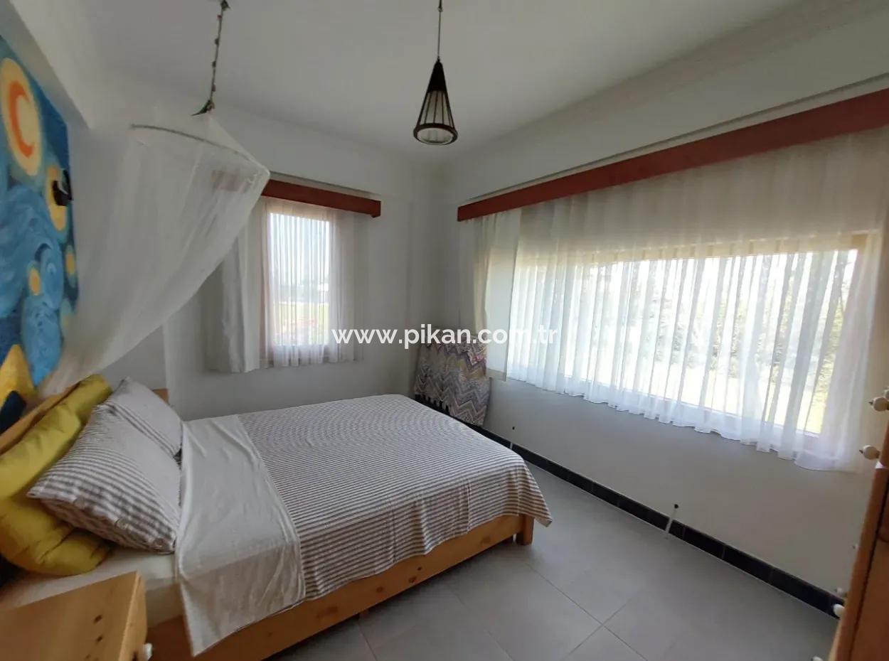 Muğla Köyceğiz Kavakarasında  2400 M2 Arsada 2 Adet 1+1  Daire Kiralık