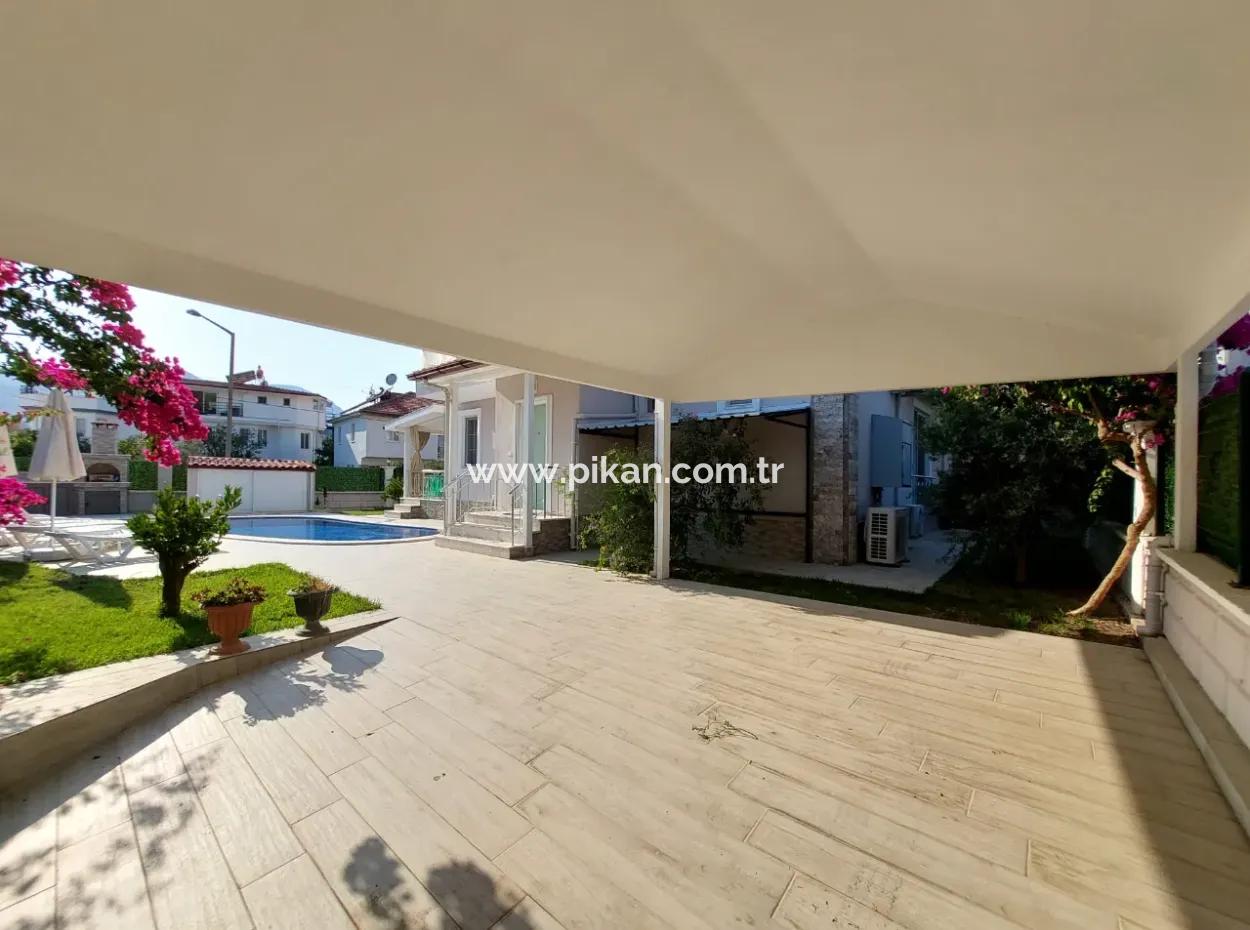 Muğla Dalyanda 4+1 İkiz Villa Eşyalı Olarak Satılık