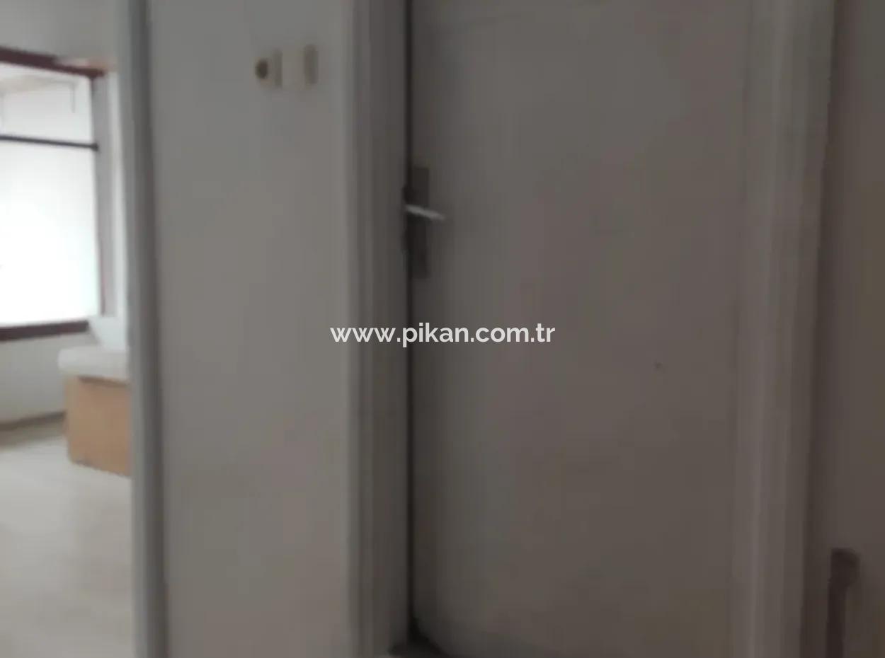 Muğla Ula Akyakada İşlek Caddede Düz Giriş Dükkan Acil Satılık