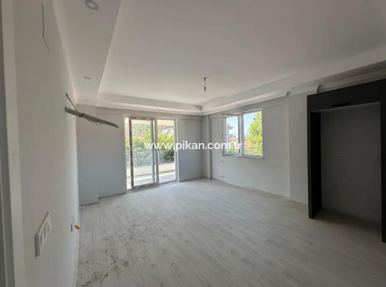 Ortaca Çaylı Mahallesinde Satılık 2+1 90M2 Ara Kat Daire