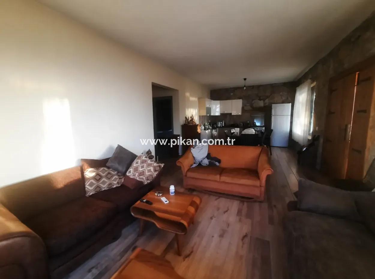 Muğla Dalyan Gökbelde Deniz Manzaralı, Yüzme Havuzlu, 1800 M2 Arazide 2+1  Eşyalı Taş Ev Kiralık