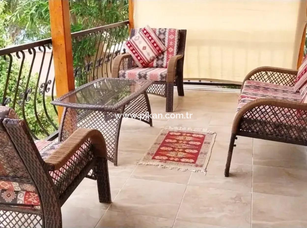 Muğla Dalyanda 580 M2 Müstakil Arsada, Yüzme Havuzlu 3+1 Villa Satılık