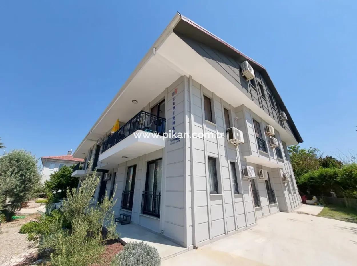 Muğla Dalyan Da  Yüzme Havuzlu Eşyalı  90 M2, 2+1 Yeni Daire Satılık