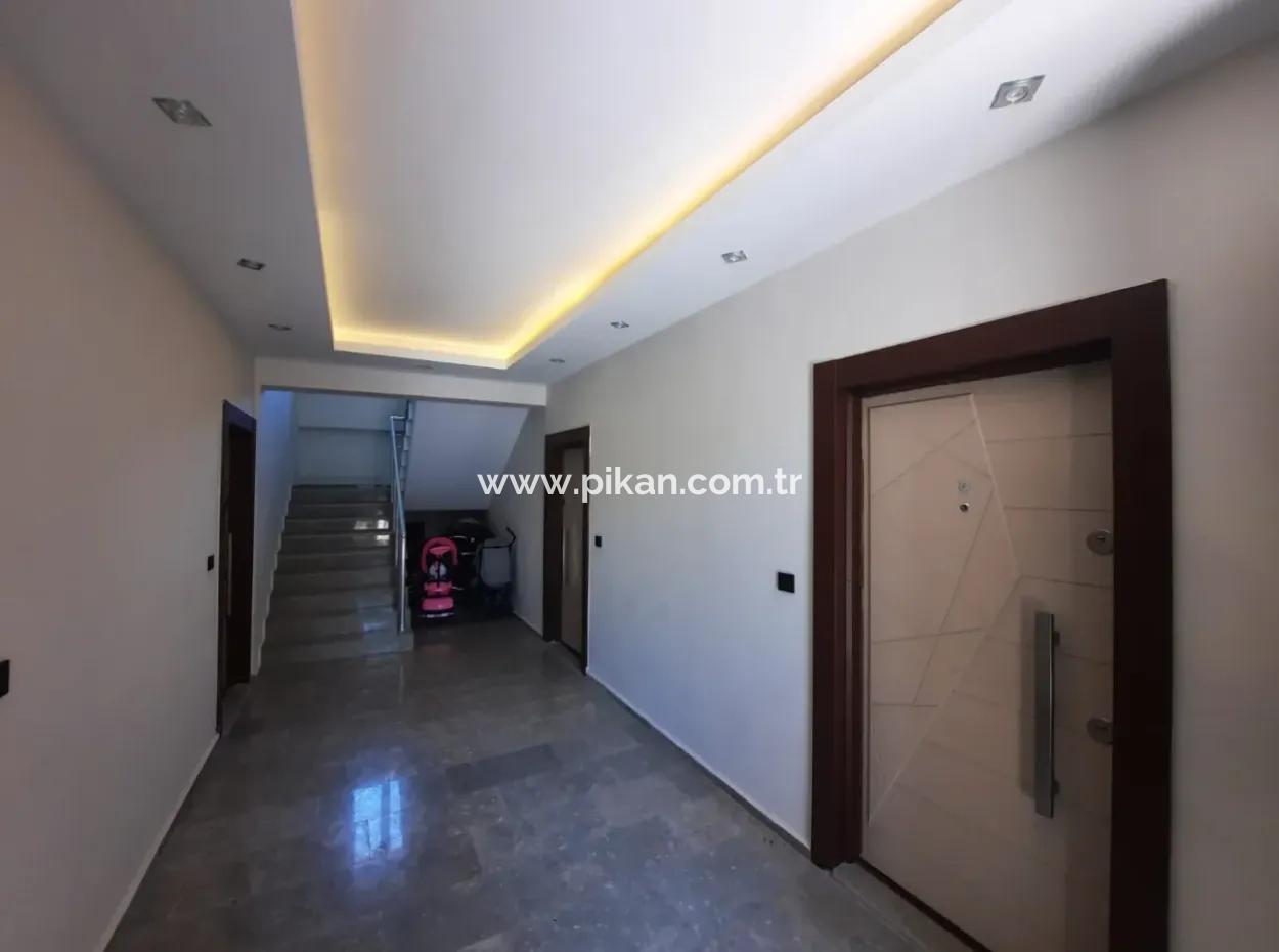 Muğla Dalyan Da  Yüzme Havuzlu Eşyalı  90 M2, 2+1 Yeni Daire Satılık