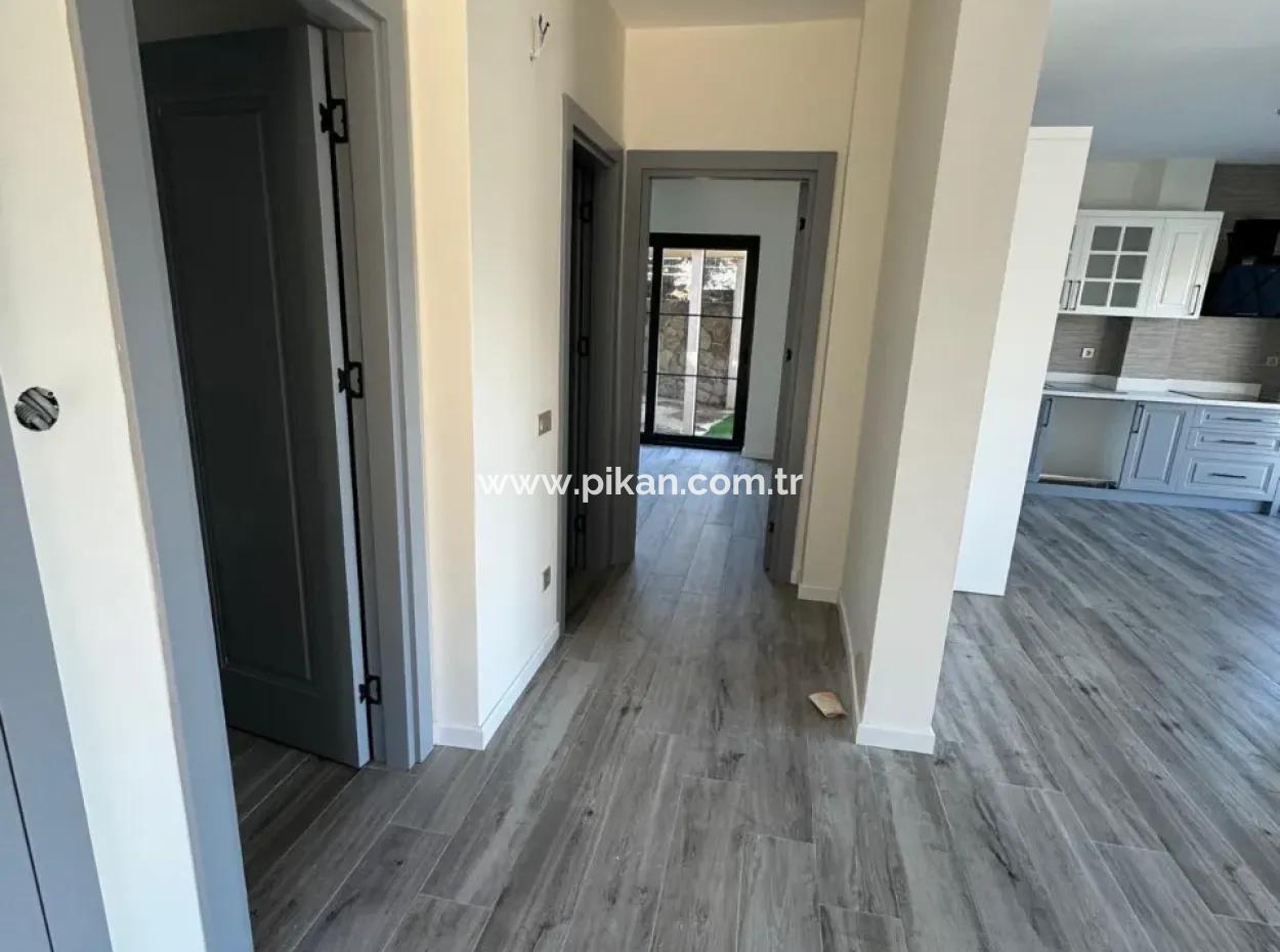 Muğla Bodrum Gündoğanda Deniz Manzaralı 4+1 Sıfır Dubleks Satılık