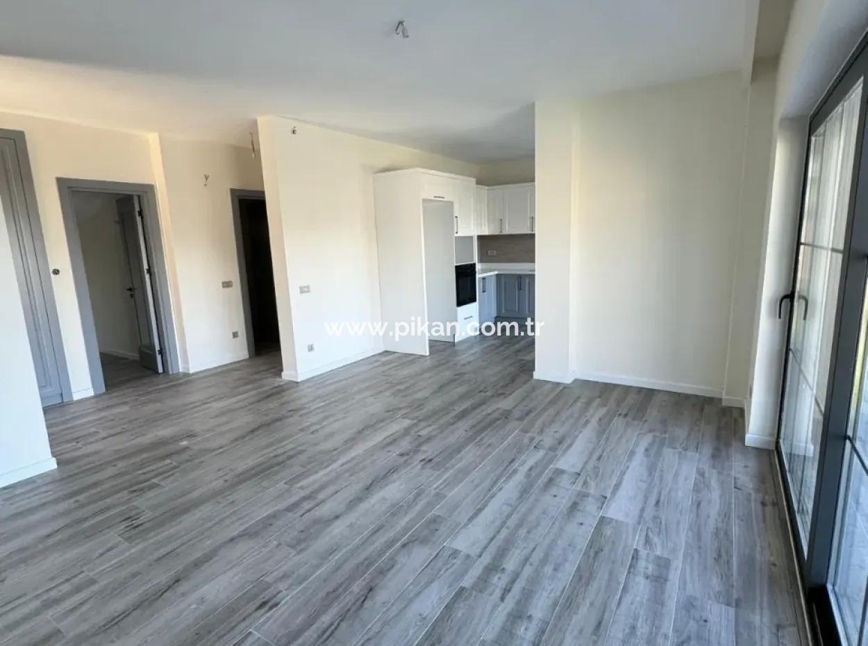 Muğla Bodrum Gündoğanda Deniz Manzaralı 4+1 Sıfır Dubleks Satılık