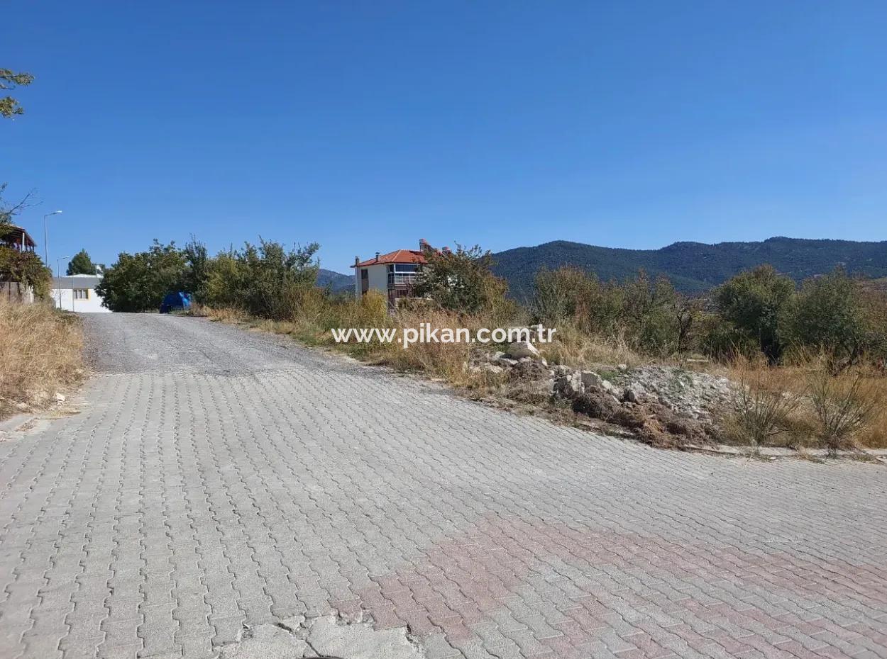 Çameli Merkezde İnşaat Ruhsatı Hazır Kat Karşılığı 500M2 Arsa