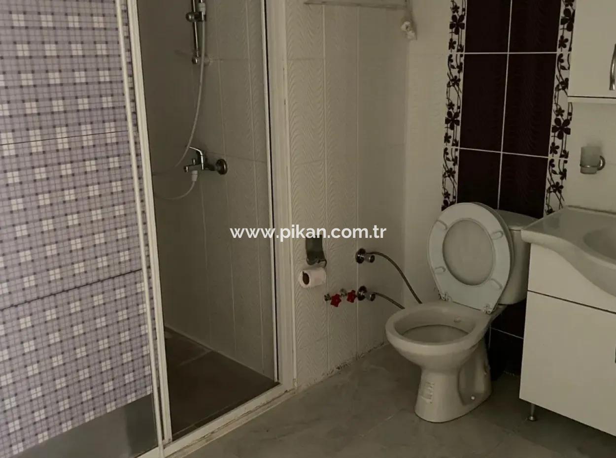 Ortaca Merkezde Satılık 3+1 165M2 Kaloriferli Daire.