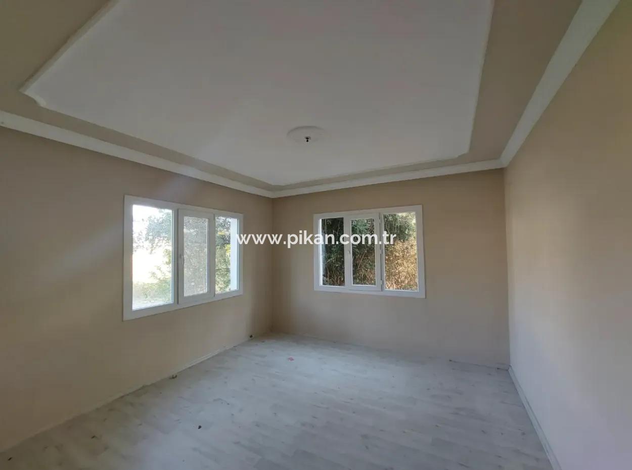 Muğla Ortaca Dalyanda 200 M2 Arsada  2+1, 90M2 Bahçeli Daire Satılık