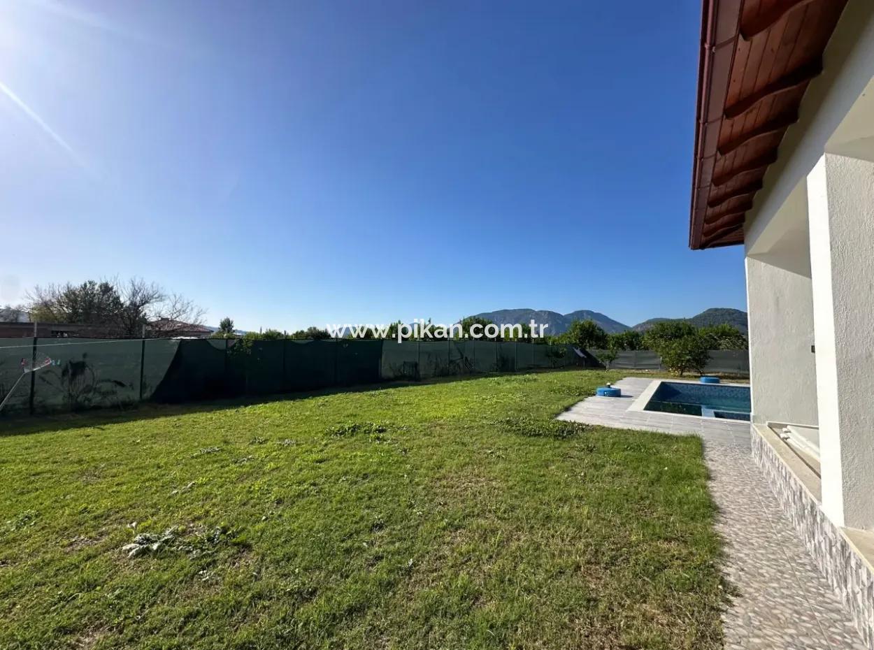 Ortacada Müstakil Havuzlu Tek Katlı Ev Uzun Dönem Kiralık