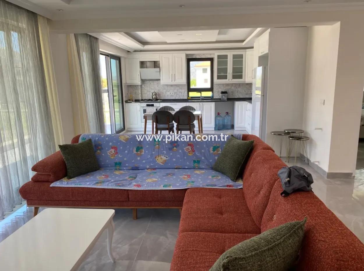 Ortaca Okçularda 500 M2 Müstakil Arsada 4+1 Sıfır Eşyalı Ev Kiralık