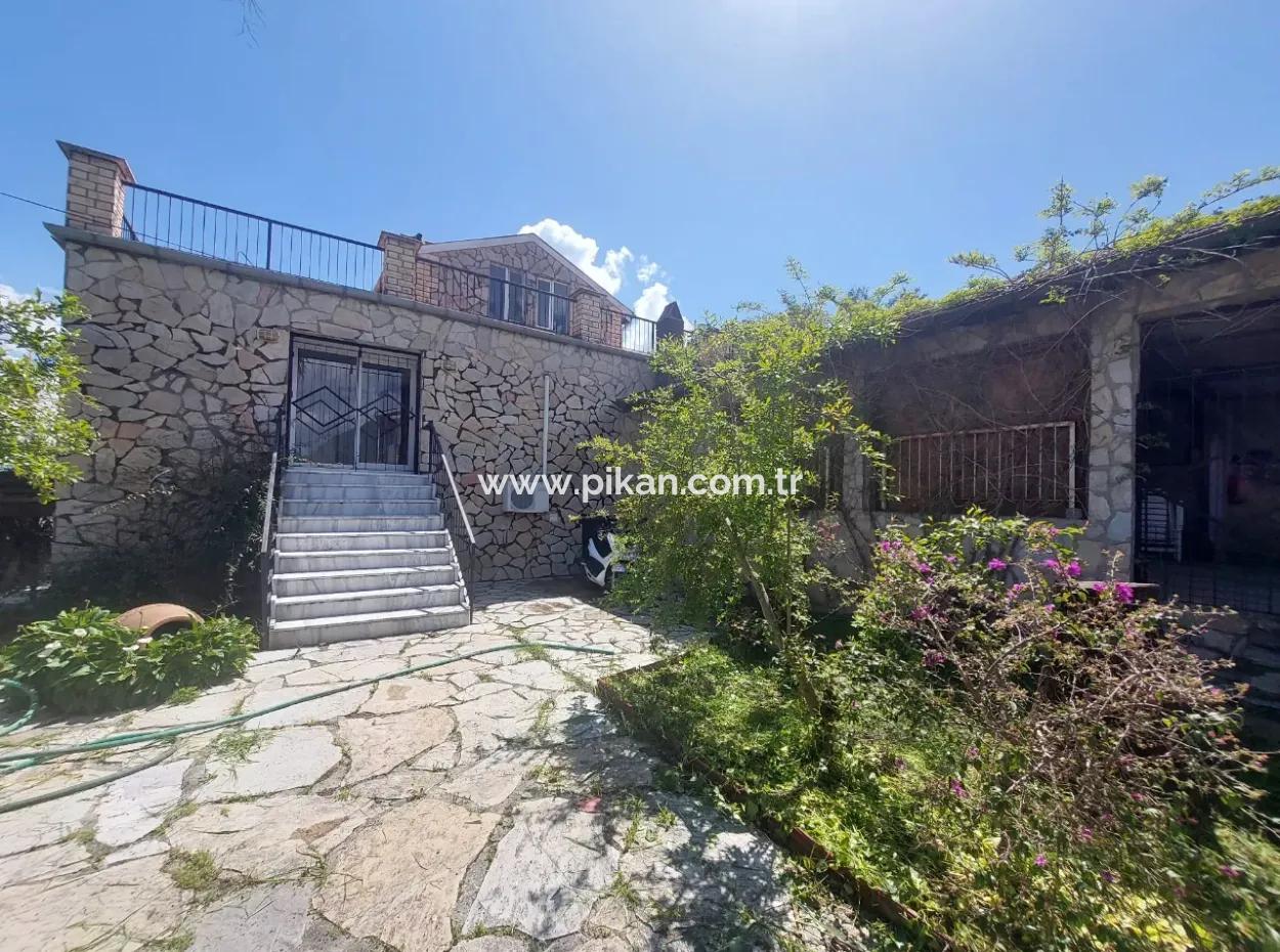 Muğla Dalyanda 400 M2 Müstakil Arsada Göl Ve Doga Manzaralı Mesken Satılık