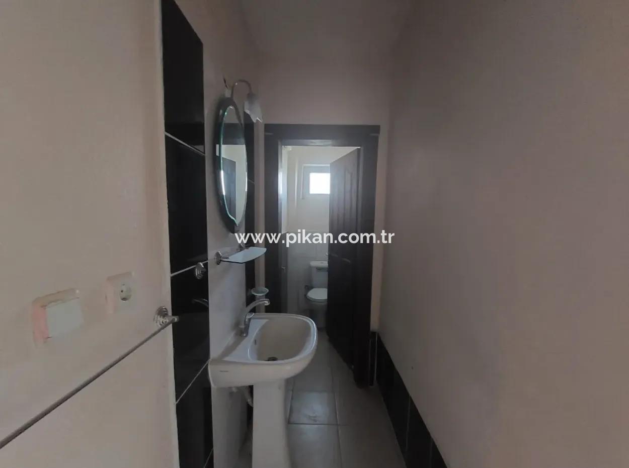 Ortaca Cumhuriyetde 508 M2  İmarlı Arsa Ve Müstakil Ev Satılık