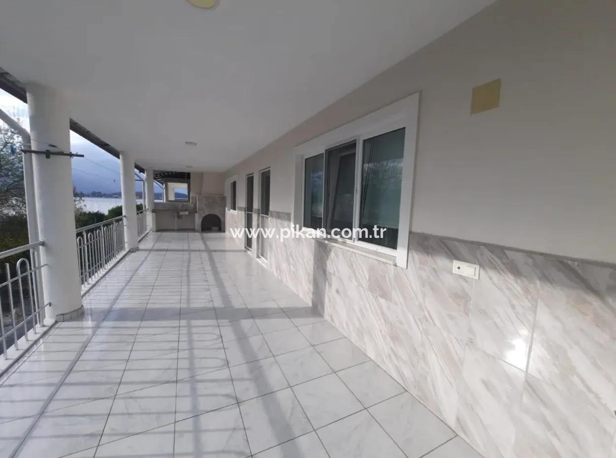 Muğla Ortaca Eskiköy De 220 M2, 3+1 Ev Kiralık.