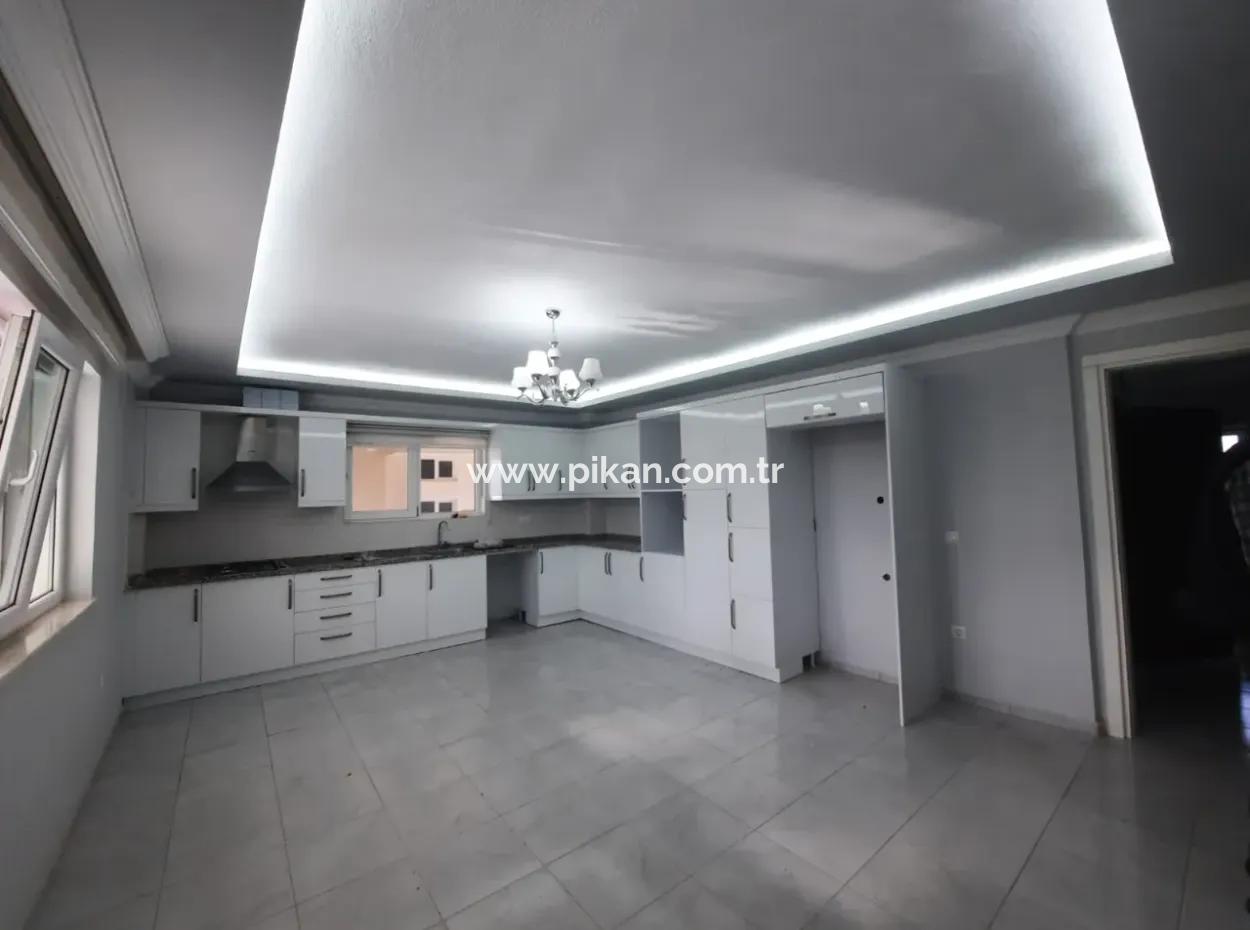 Muğla Ortaca Eskiköy De 220 M2, 3+1 Ev Kiralık.