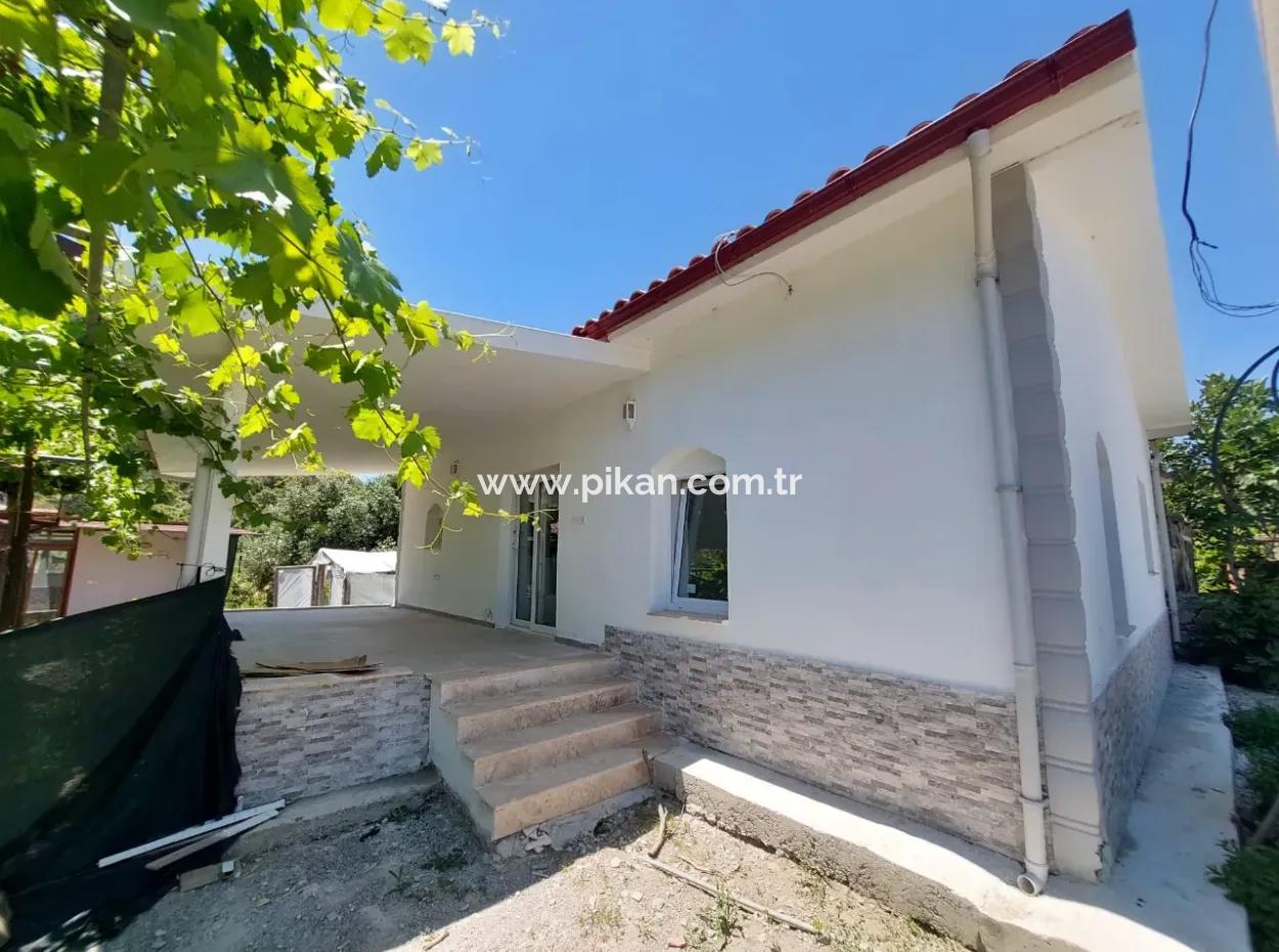 Muğla Dalyanda  2+1 Müstakil Tek Kat Ev Kiralık