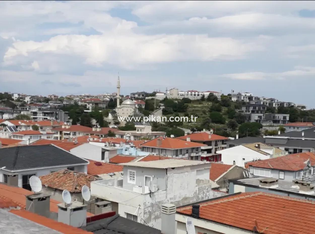 İzmir Çeşme Sakaryada  2+1 Satılık Veya Takas Daire.