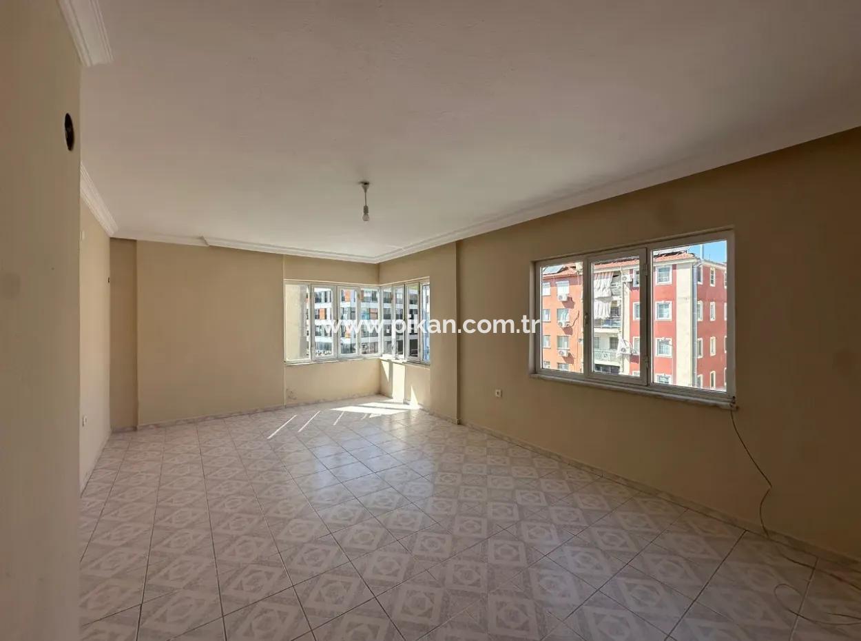 Ortaca Merkezde 3+1 Kapalı Mutfak Daire Kiralık