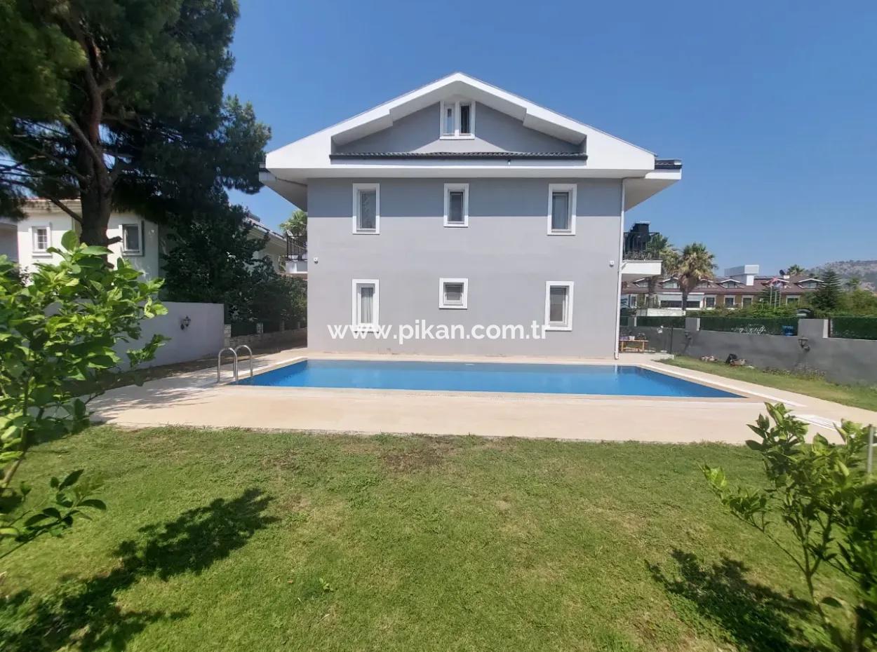 Muğla Dalyan’da Yüzme Havuzlu Yeni Eşyalı 2+1 Daire Kiralık