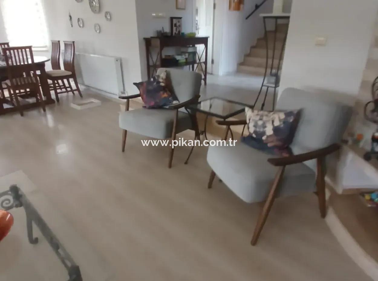 Dalaman Merkezde 780 M2 Arsa Da Havuzlu 3+1 Dubleks Villa Satılık