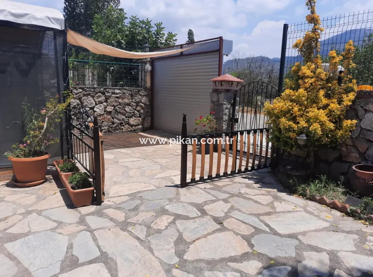 Dalaman Merkezde 780 M2 Arsa Da Havuzlu 3+1 Dubleks Villa Satılık