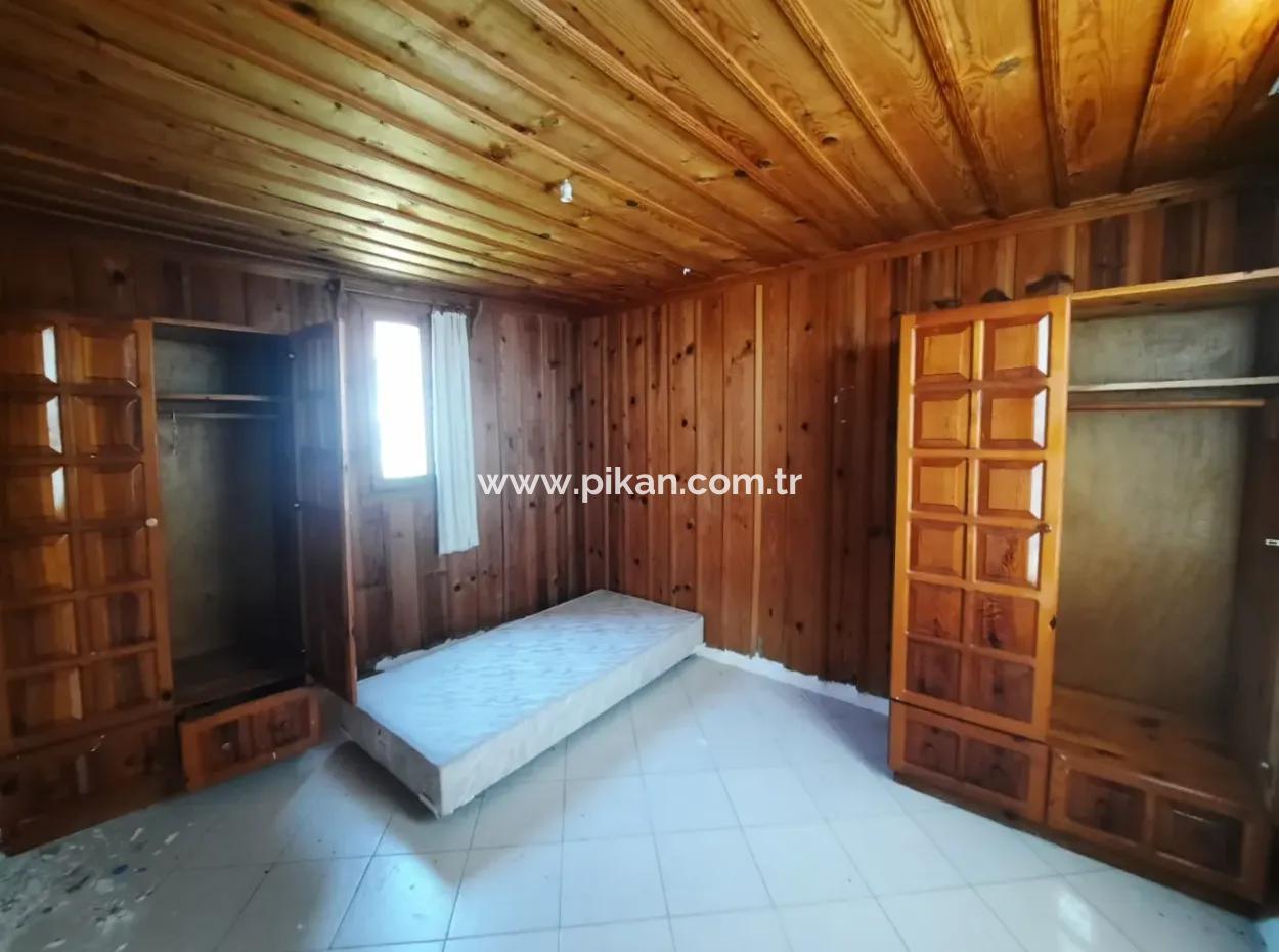 Muğla Ortaca Dalyan’da Yüzme Havuzlu 3+1, Ve  1+1 Eşyasız Villa Kiralık