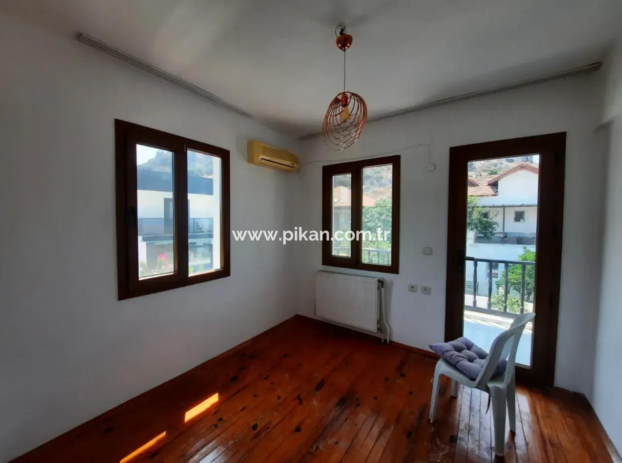 Muğla Ortaca Dalyan’da Yüzme Havuzlu 3+1, Ve  1+1 Eşyasız Villa Kiralık