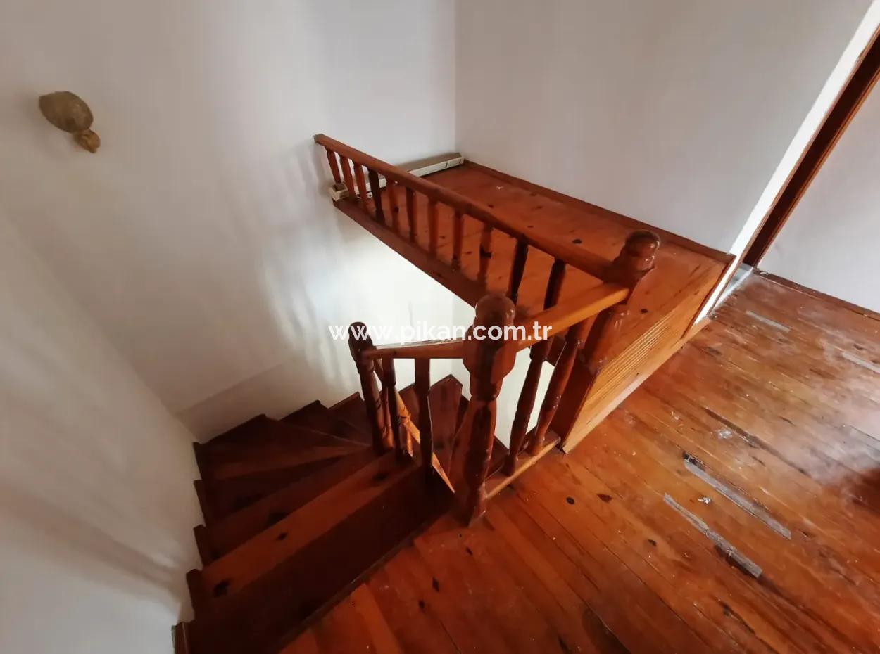 Muğla Ortaca Dalyan’da Yüzme Havuzlu 3+1, Ve  1+1 Eşyasız Villa Kiralık