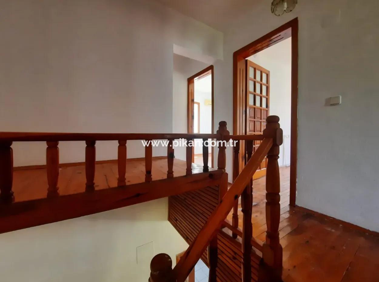 Muğla Ortaca Dalyan’da Yüzme Havuzlu 3+1, Ve  1+1 Eşyasız Villa Kiralık