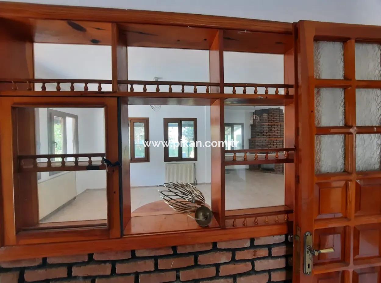 Muğla Ortaca Dalyan’da Yüzme Havuzlu 3+1, Ve  1+1 Eşyasız Villa Kiralık