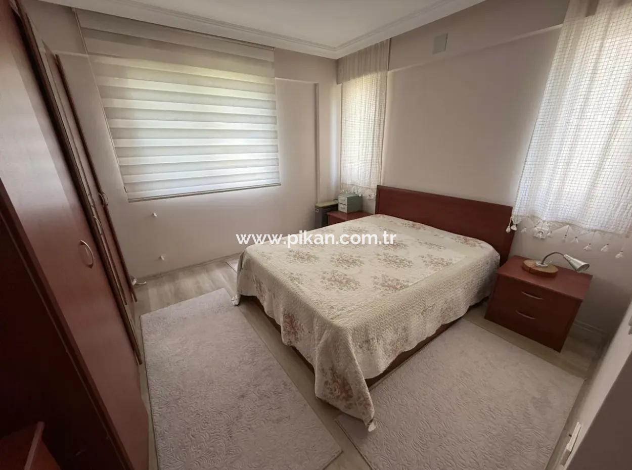Ortaca Cumhuriyette 3+1 115M2 Giriş Kat Daire Satılık.