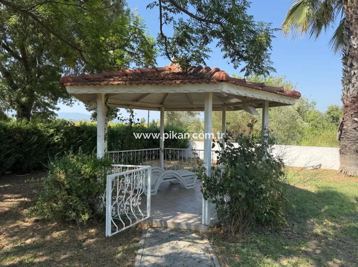 Ortaca, Dalyan 4.500M2 Arazide Yüzme  Havuzlu 3+1, 100 M2 Villa Satılık