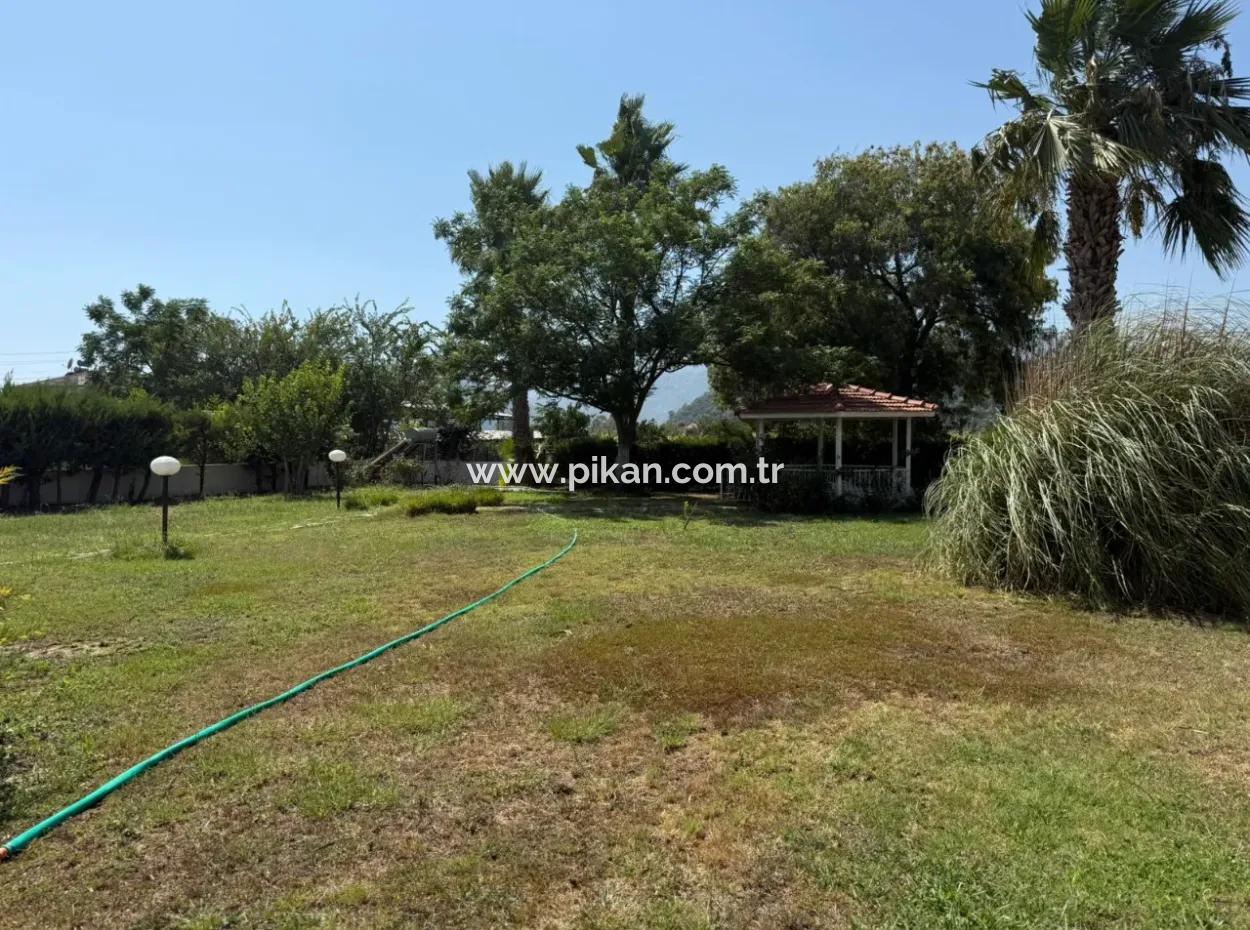 Ortaca, Dalyan 4.500M2 Arazide Yüzme  Havuzlu 3+1, 100 M2 Villa Satılık