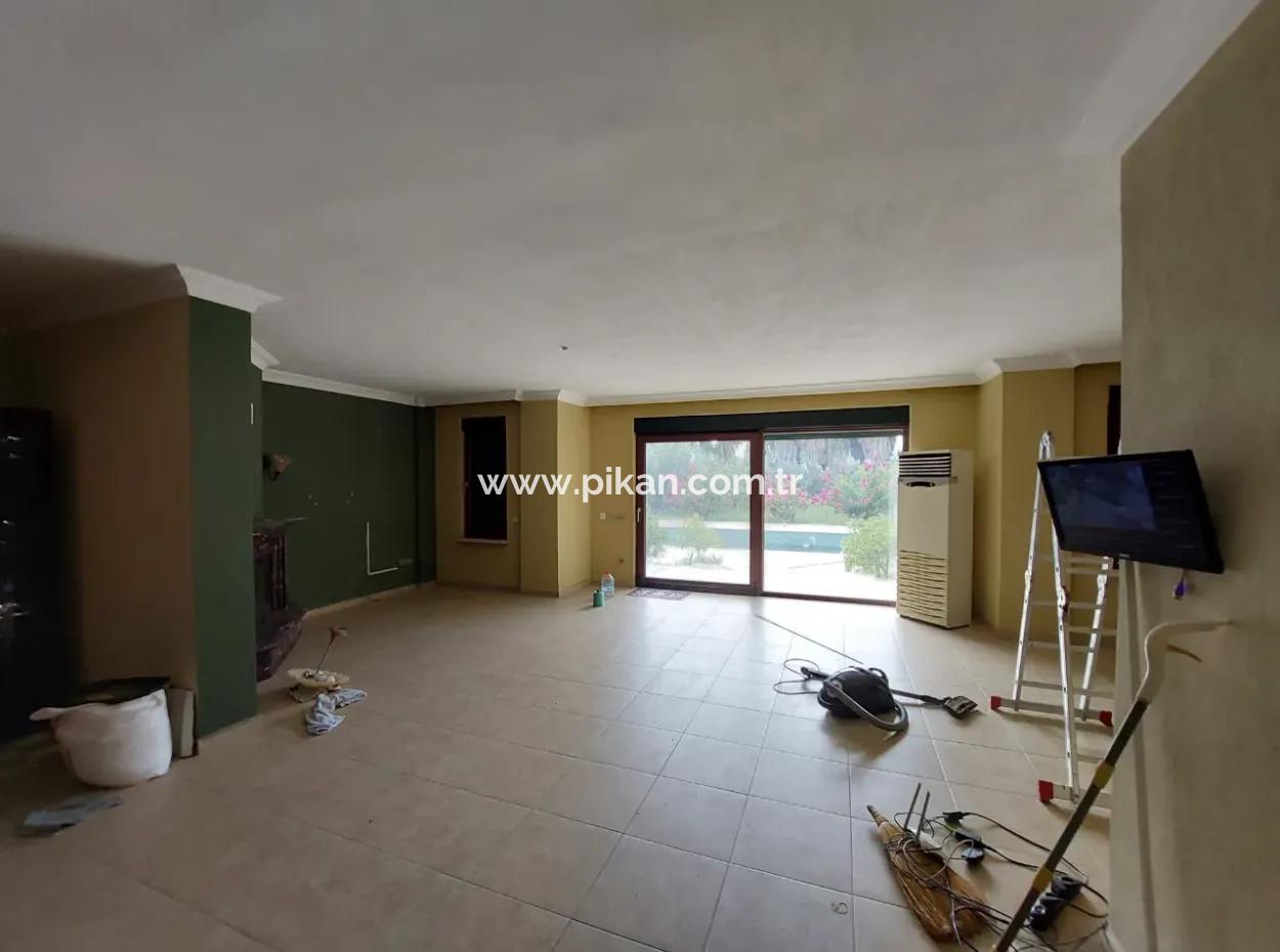 Muğla Dalyan’da Turizm Yatırımına Uygun 3.500 M² Arazide Evler Satılık