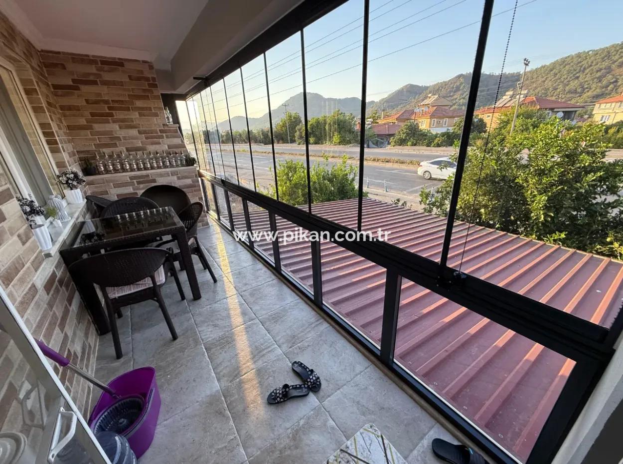 Ortacada Dalyan Yoluna Sıfır Müstakil 2,5 Katlı Bina Satılık.