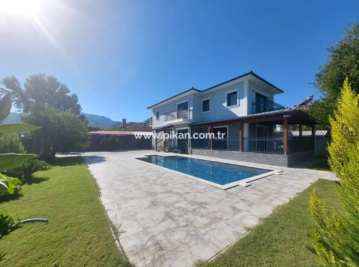 Muğla Ortaca Okçular 4+1 Yüzme Havuzlu Full Eşyalı Yeni Villa Kiralık