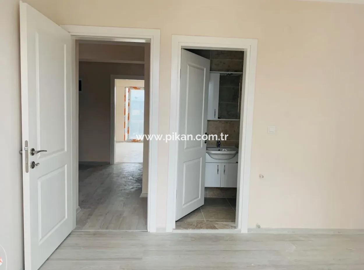 Dalamanda Kiralık Yüzme Havuzlu Sıfır Daire