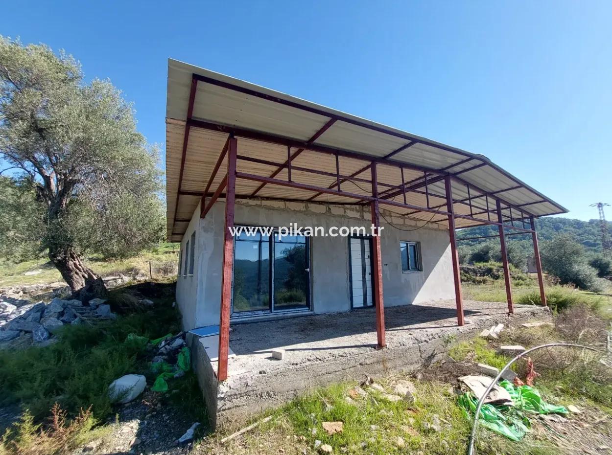 Ortaca Gökbel De  763 M2 Arazide, Kaba İnşaat 70 M2, 2+1 Prefabrik Ev Satılık