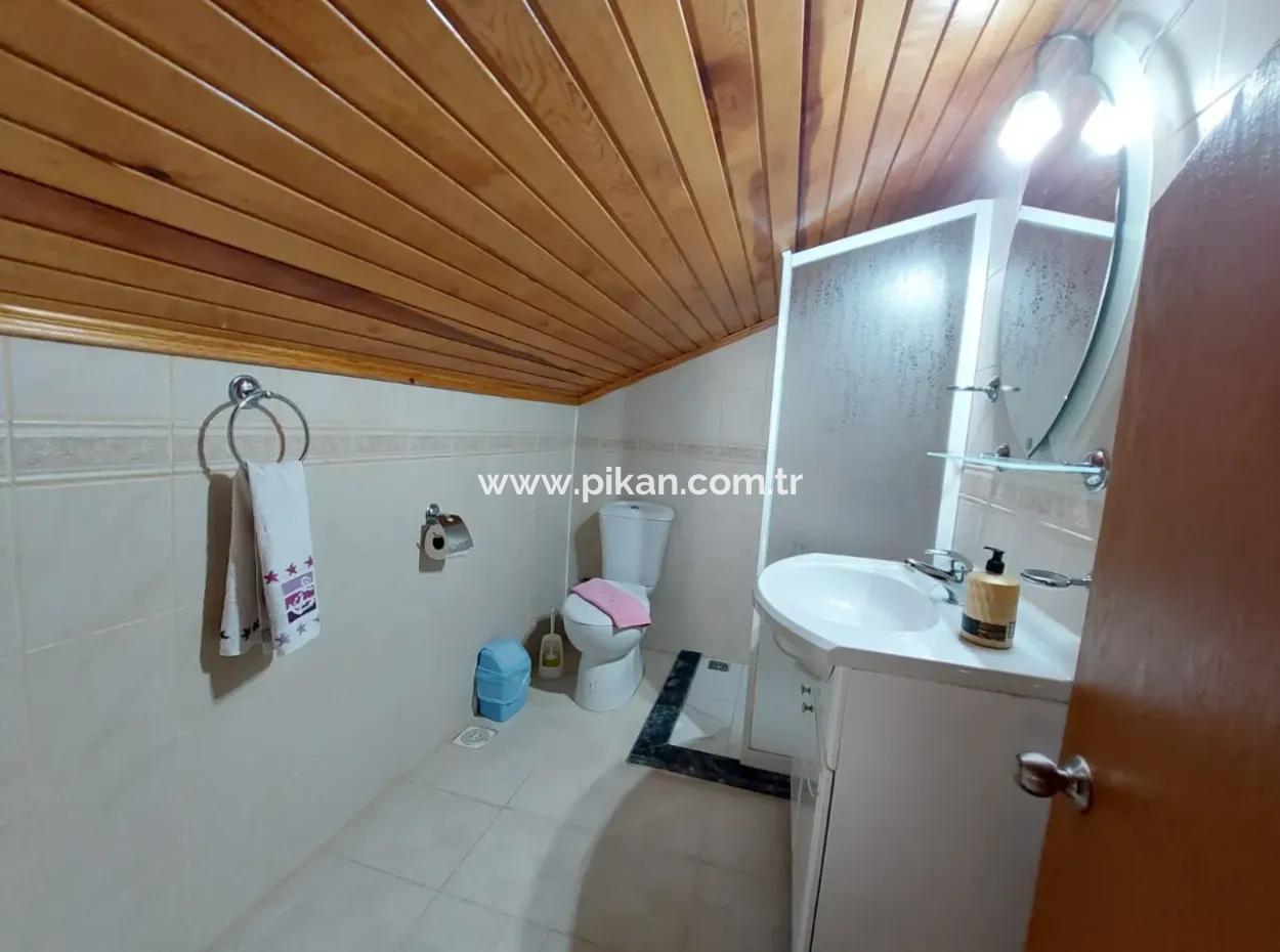 Dalyan Merkezde 5+1 Satılık Triplex Villa