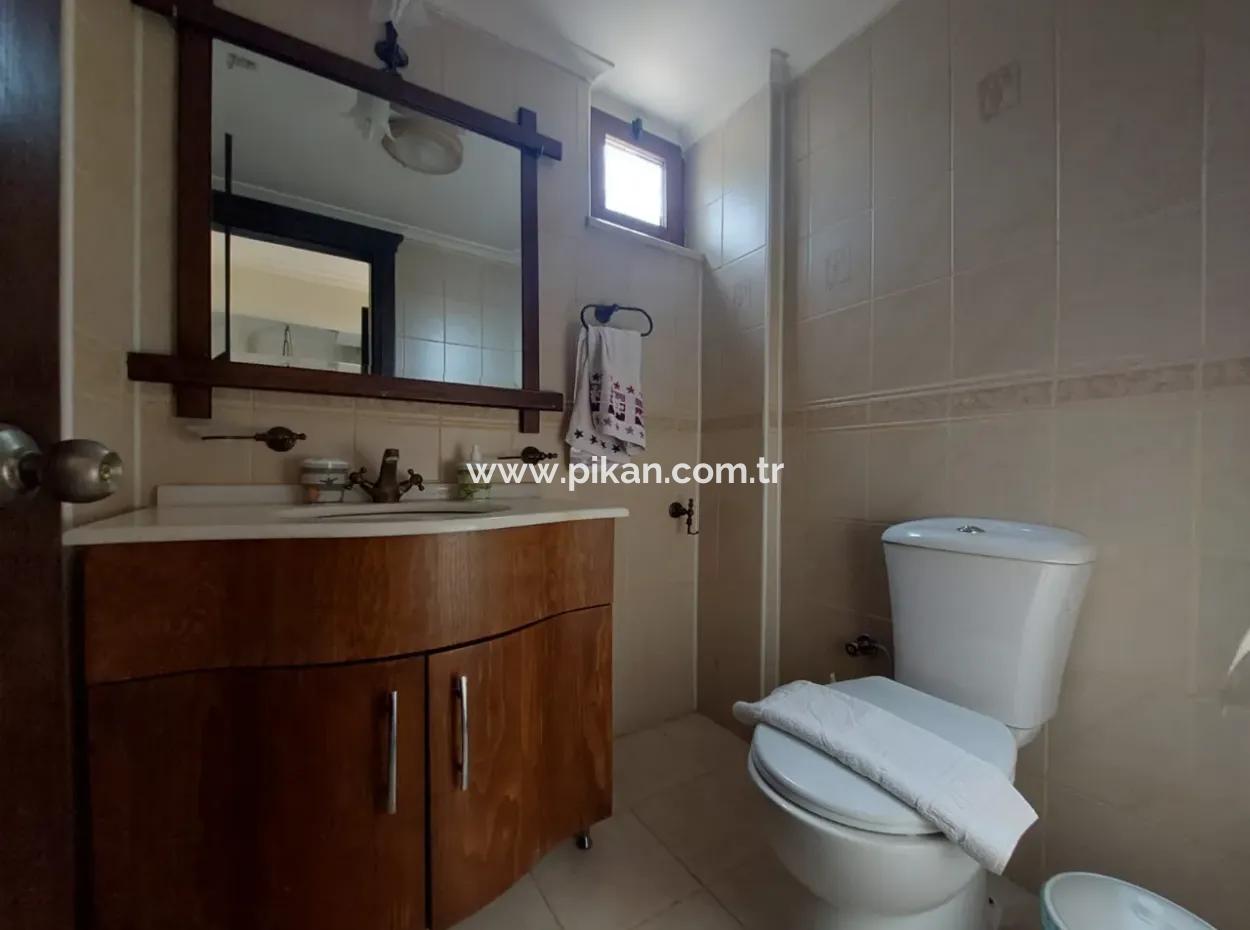 Dalyan Merkezde 5+1 Satılık Triplex Villa