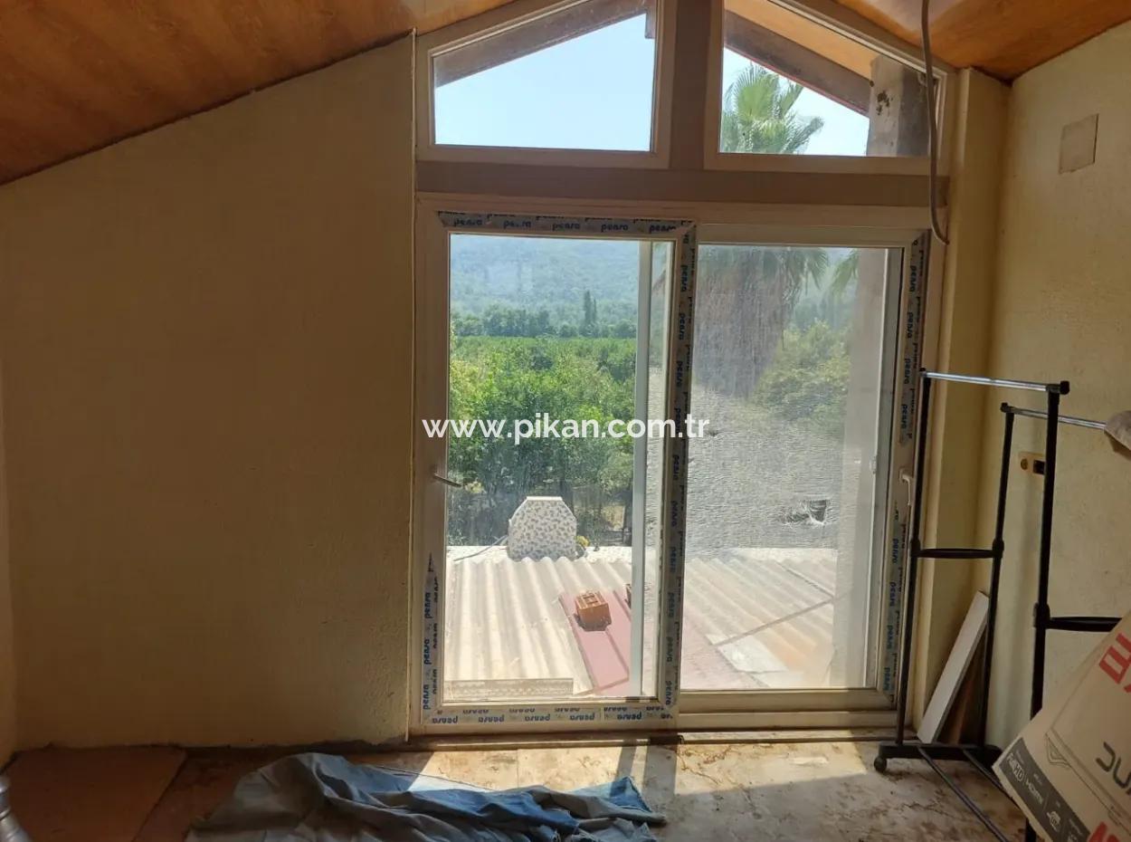 Muğla Ortaca Okçular’da Yüzme Havuzlu, Dağ Ve Doğa Manzaralı Müstakil Ev Satılık