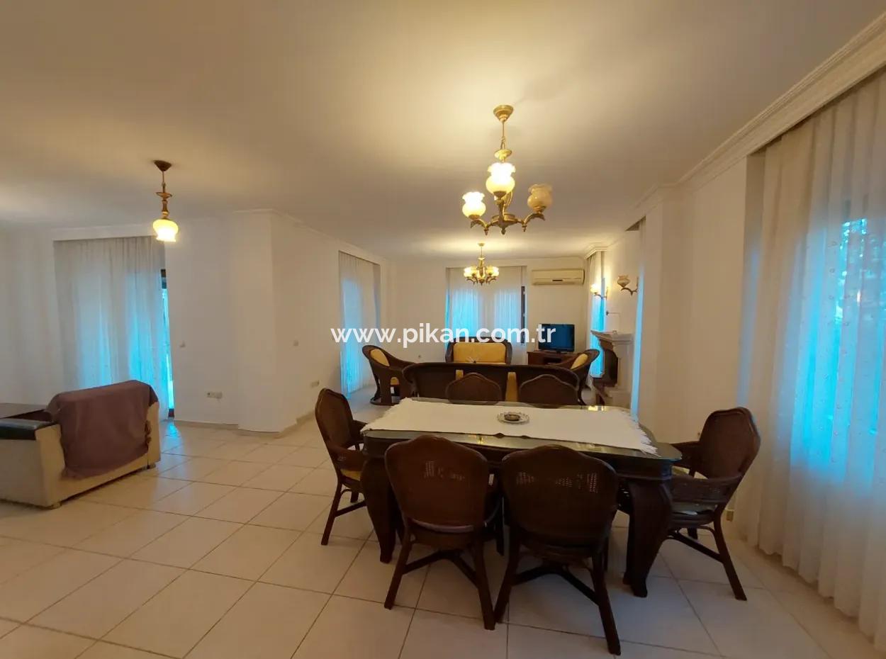 Muğla Dalyan Da 700 M2 Arsada Yüzme Havuzlu Eşyalı 3+1, 2 Dubleks 1 Tanesi Kiralık