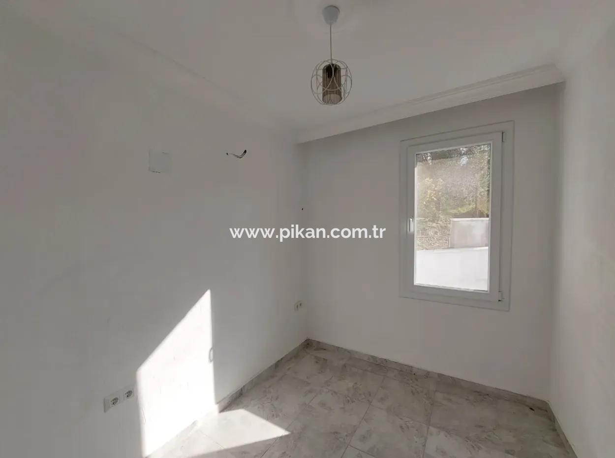 Muğla Dalyan Gökbel De Deniz Manzaralı 2 Müstakil Daire Kiralık