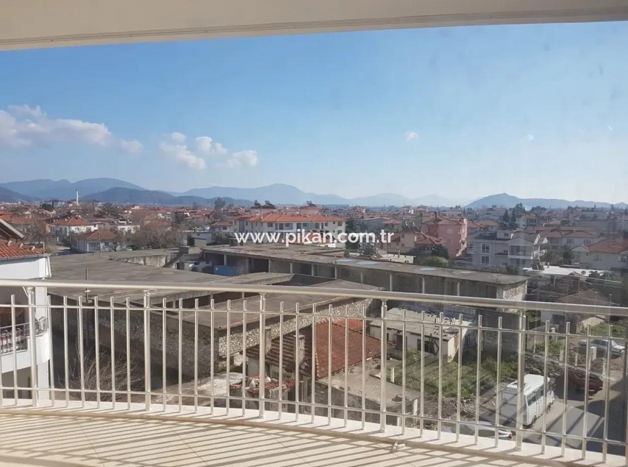 Ortaca Da Satılık Temiz Ve Kullanışlı Daire